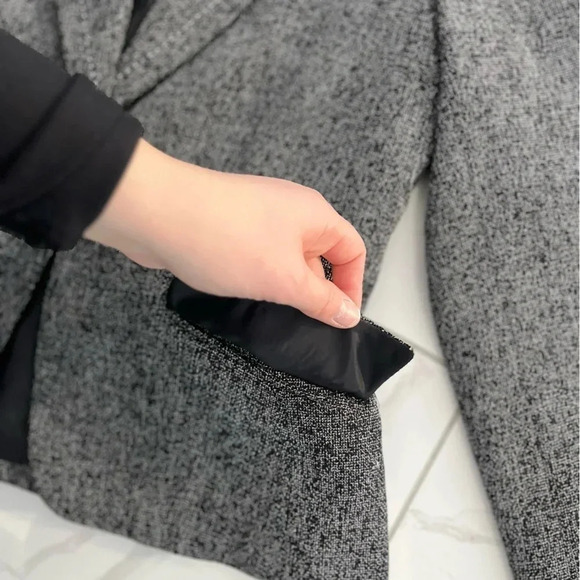 Simply Manakin/ Grey & black peppered/ Buttoned/  Blazer/ Size US 8 - Picture 6 of 16